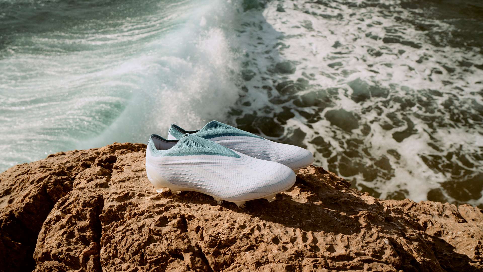 奢华边卫组合展望 阿诺德与戴维斯助力皇马未来冲锋